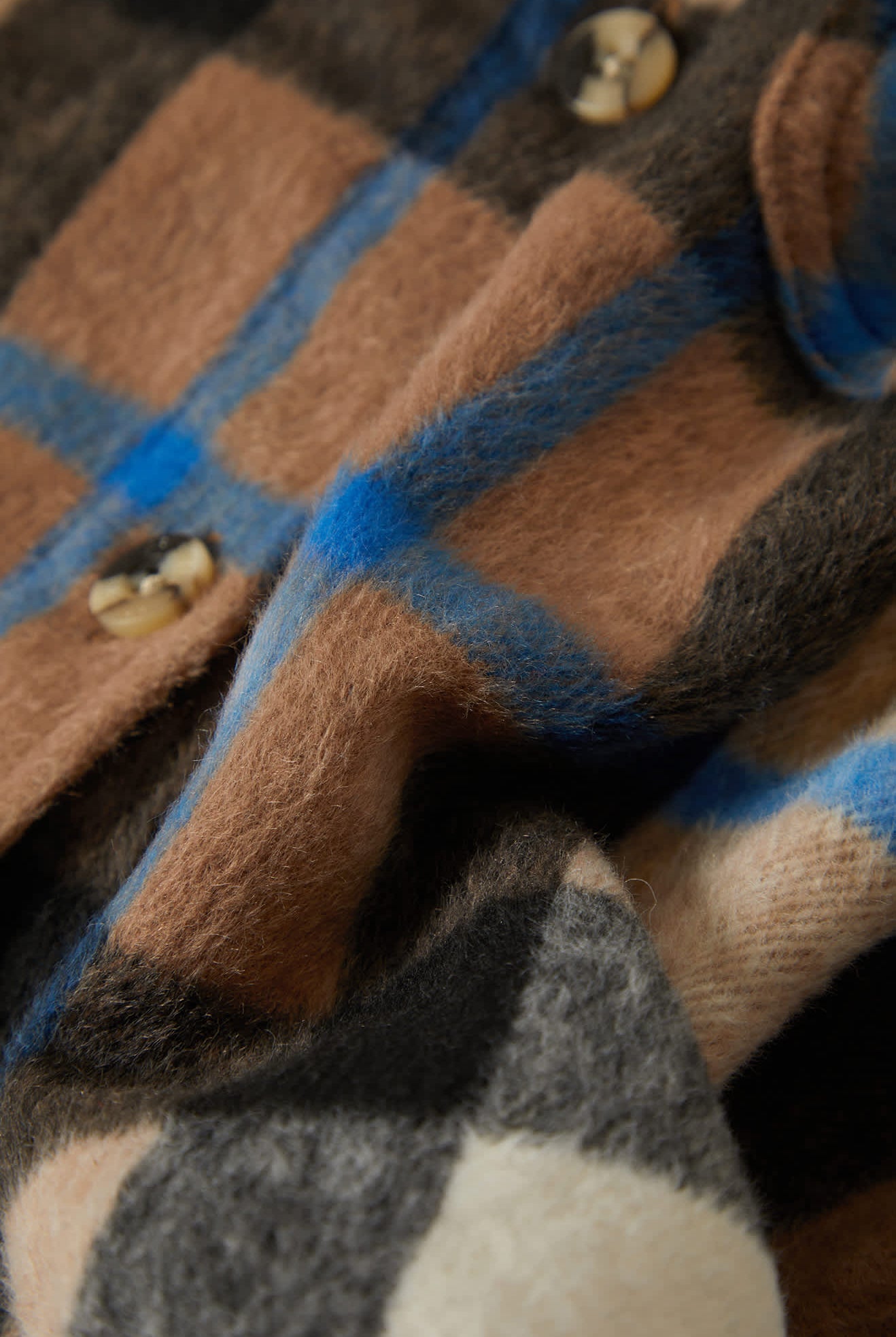 Women's Bowery Women's Soft Brushed Flannel in the color Washed Black/Sand - Additional Laydown image