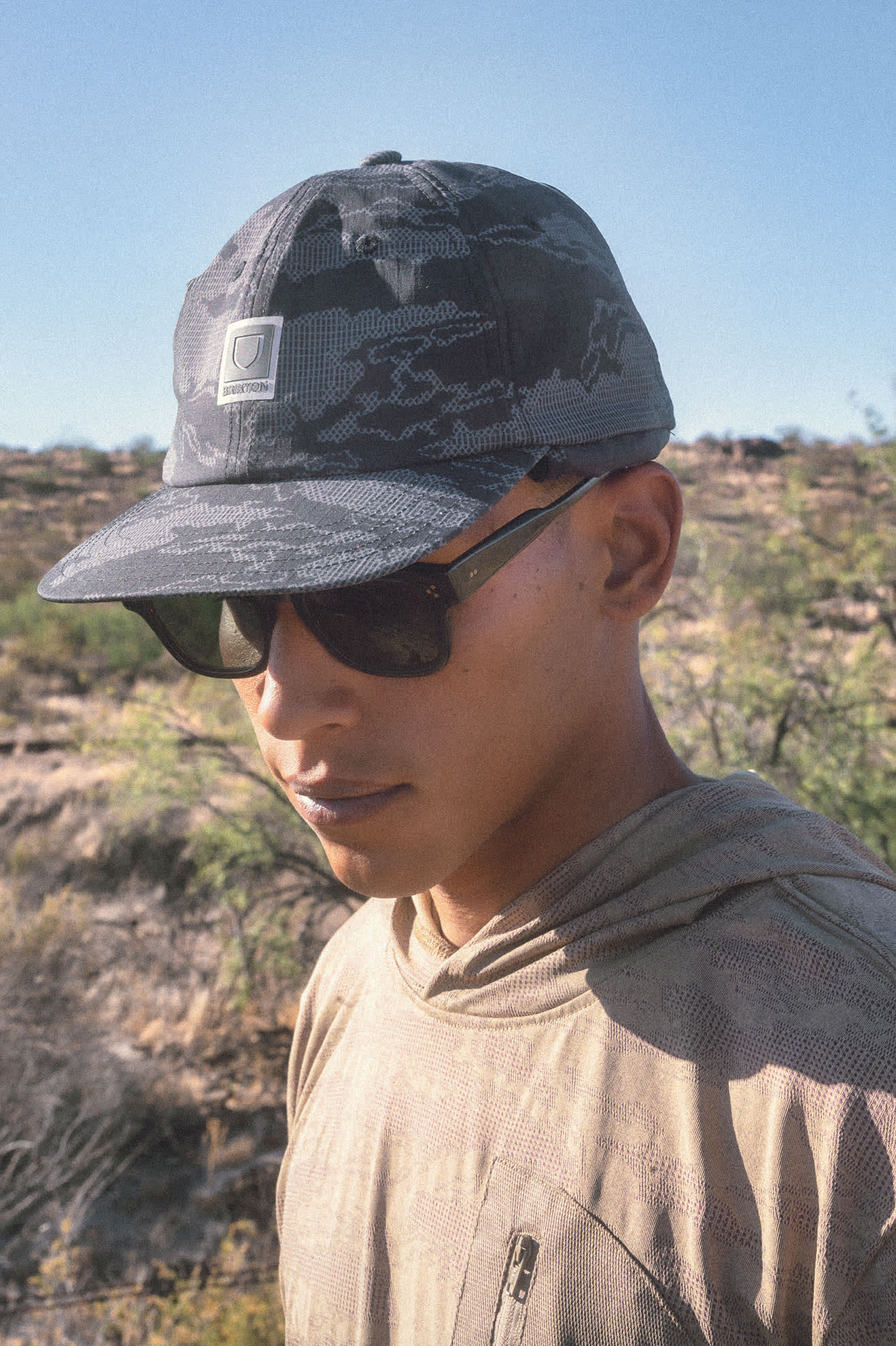 Unisex Journey Water Hat in the color Black - Men's Lifestyle image