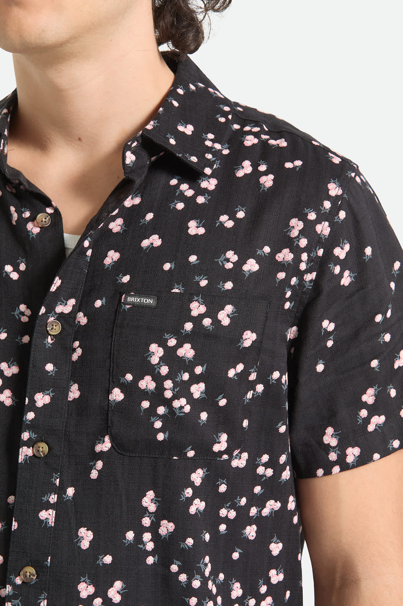 Men's Charter Slub Short Sleeve Shirt in the color Black/Pink - Additional Fit image