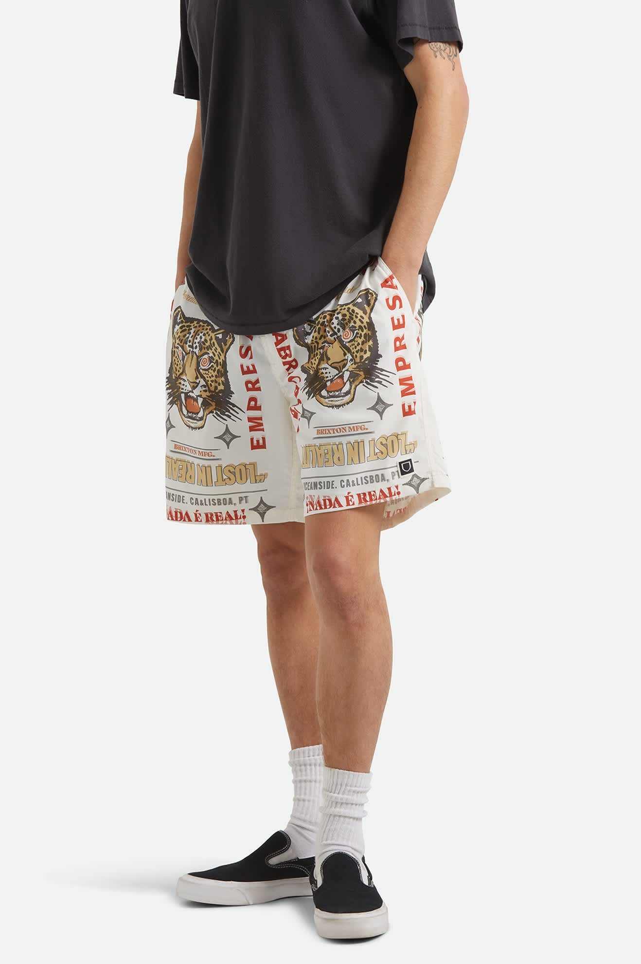 Men's Everyday Stretch Hybrid Short 7" in the color Lost In Reality - Additional Fit image