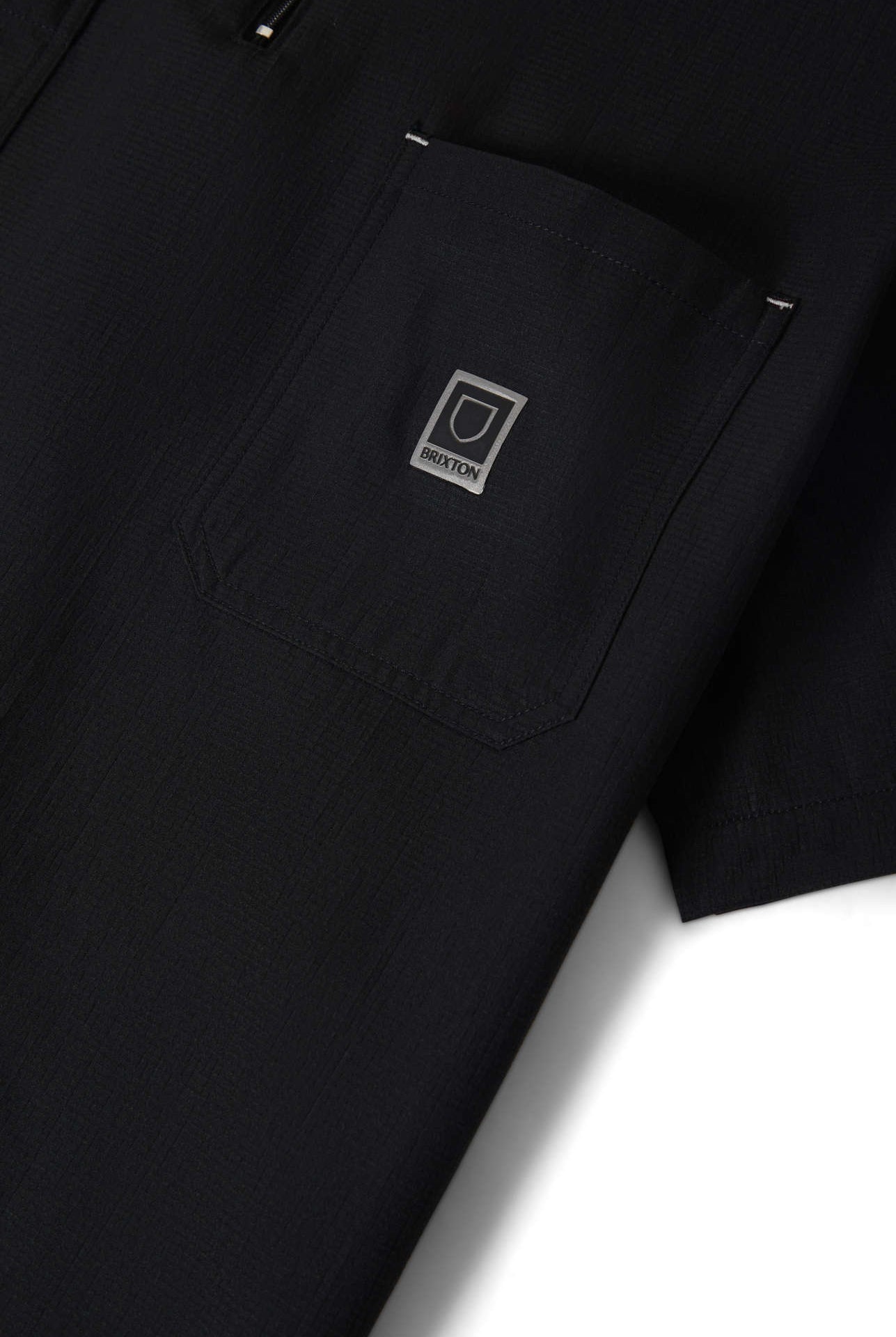 Men's Journey Lightweight 1/2 Zip Cropped Short Sleeve Shirt in the color Black - Additional Laydown image