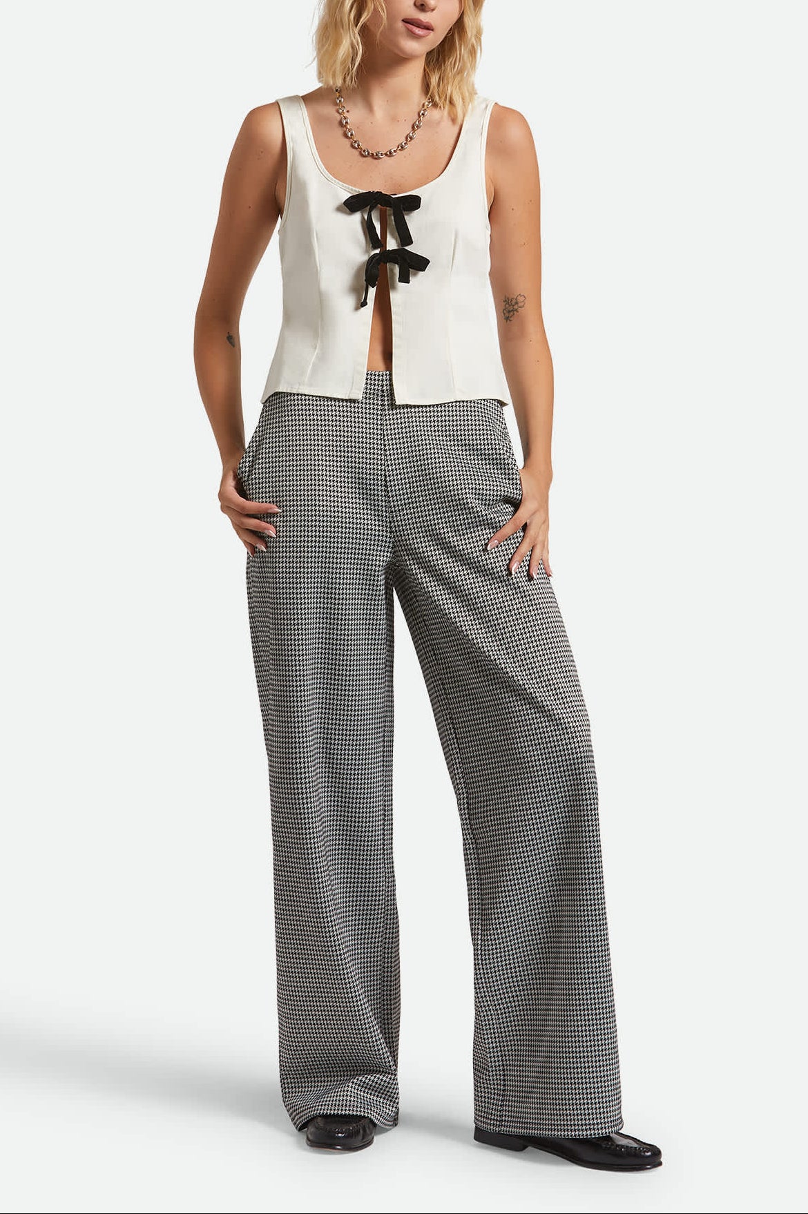 Women's Houndstooth Leisure Trouser in the color Winter White/Black - Additional Fit image