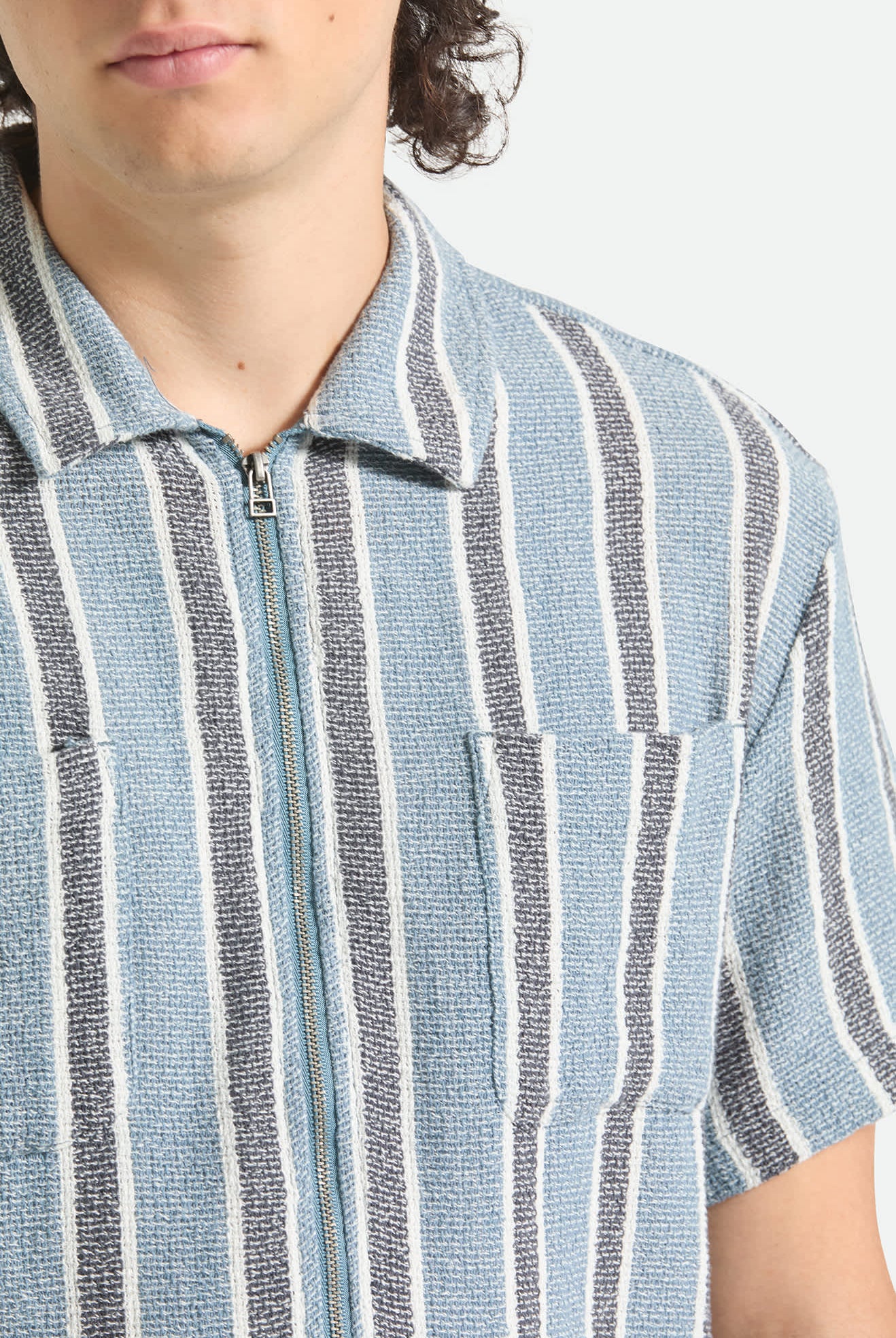 Men's The Dexter Textured Stripe Short Sleeve Shirt in the color Black/Dusty Blue - Additional Fit image