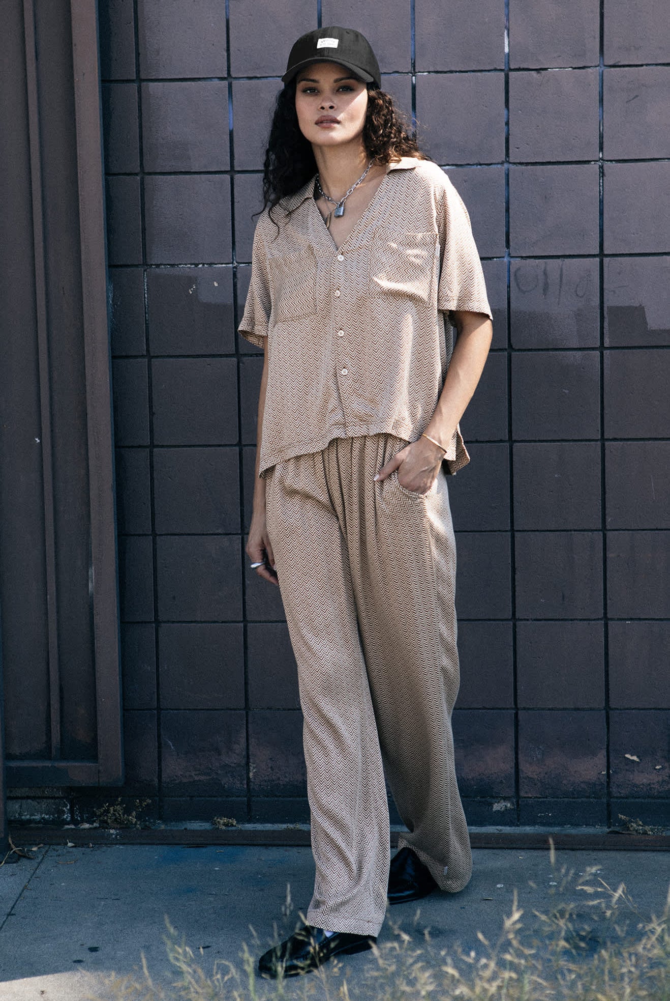 Women's Hudson Lounge Pant in the color Washed Copper/Whitecap - Men's Lifestyle image