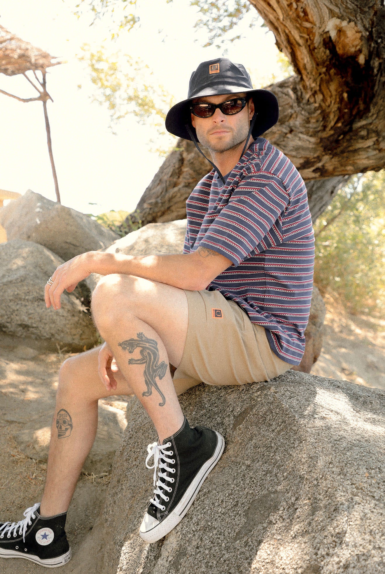 Men's Poolside Pique Box Crop T-Shirt in the color Washed Navy - Men's Lifestyle image