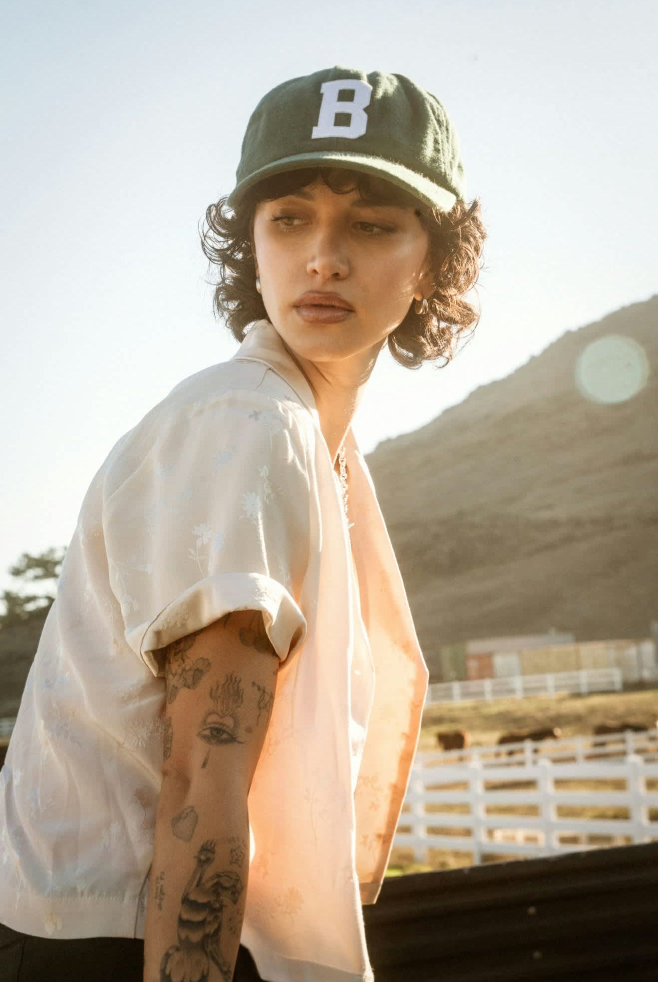 Women's Silky S/S Jacquard Button Down in the color Whitecap Floral Jacquard - Men's Lifestyle image