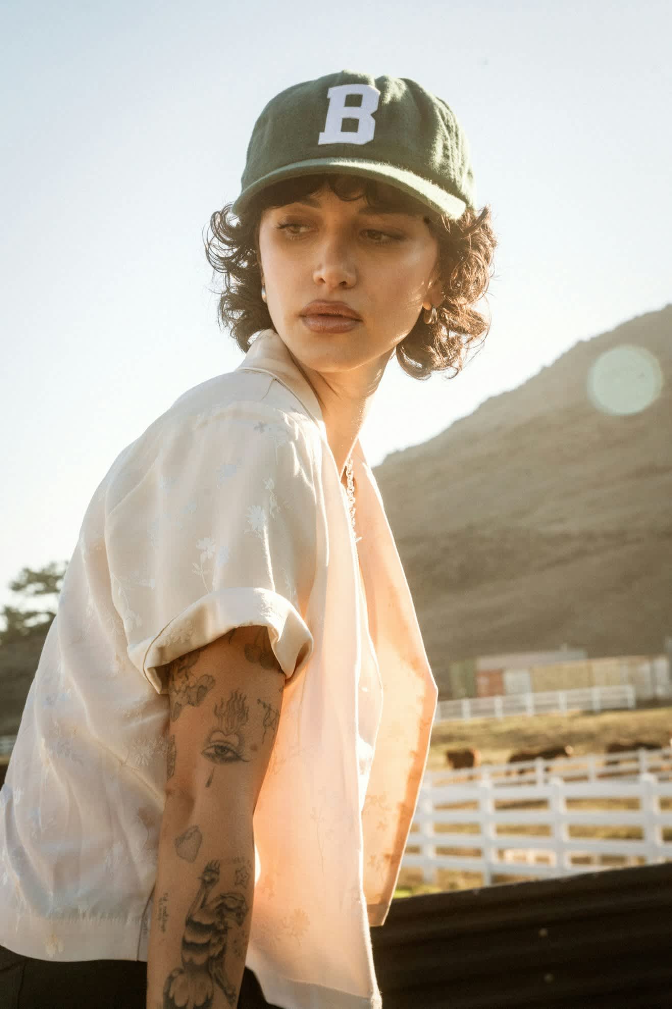 Women's Silky S/S Jacquard Button Down in the color Whitecap Floral Jacquard - Men's Lifestyle image