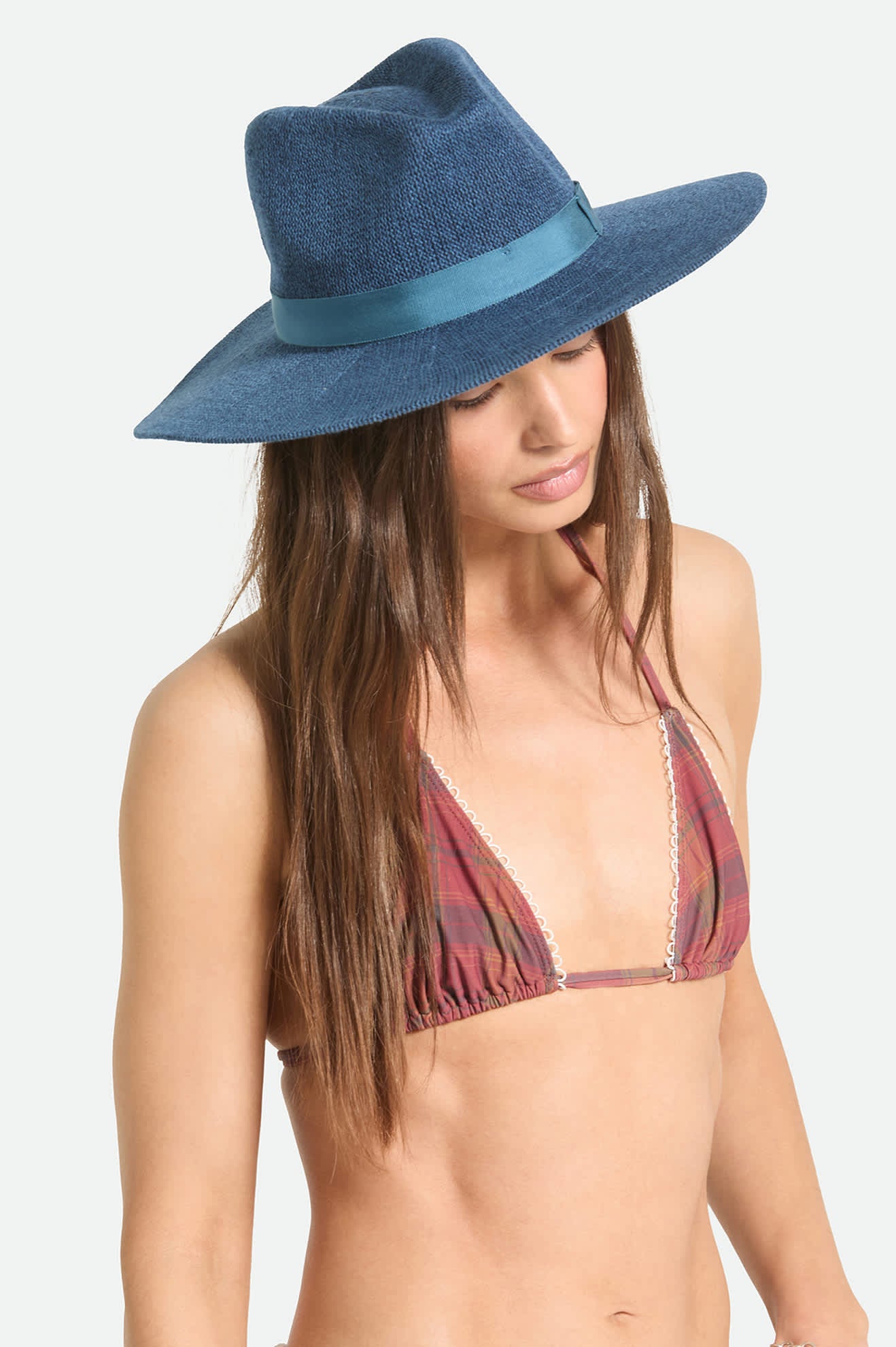 Women's Lyons Knit Packable Hat in the color Midnight Blue - Additional Fit image