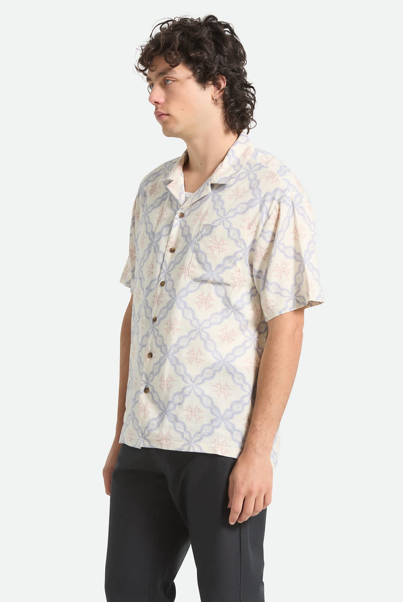 Men's Bunker Slub Short Sleeve Shirt in the color Off White/Blue Tile - Men's Side View