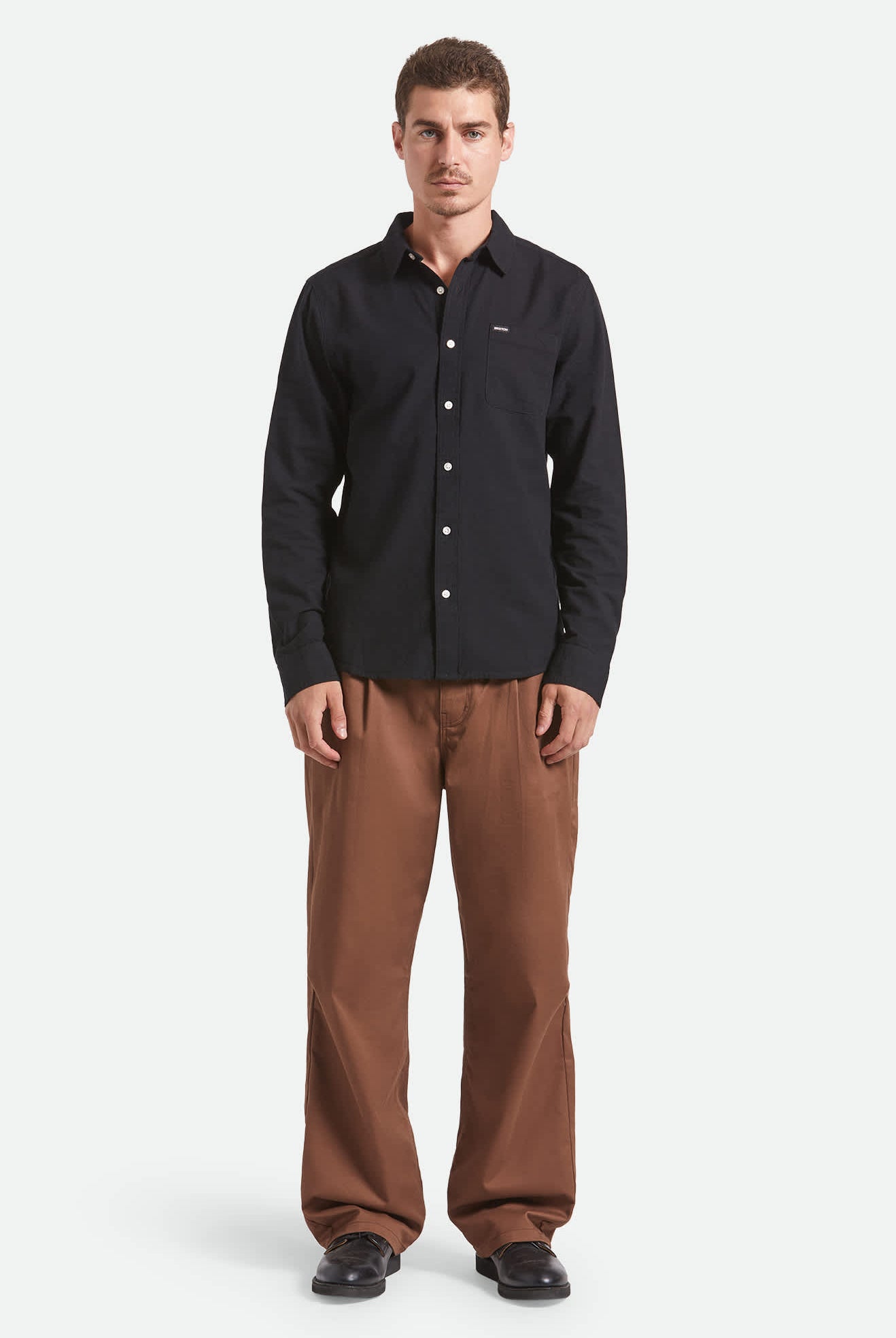 Men's Charter Long Sleeve Shirt in the color Black - Additional Fit image