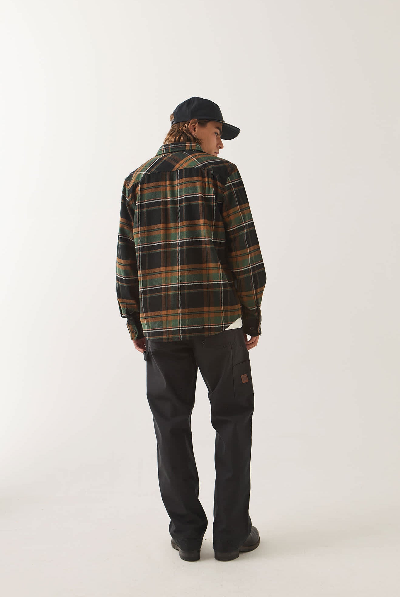 Men's Bowery Flannel in the color Black/Pine Needle - Men's Back View