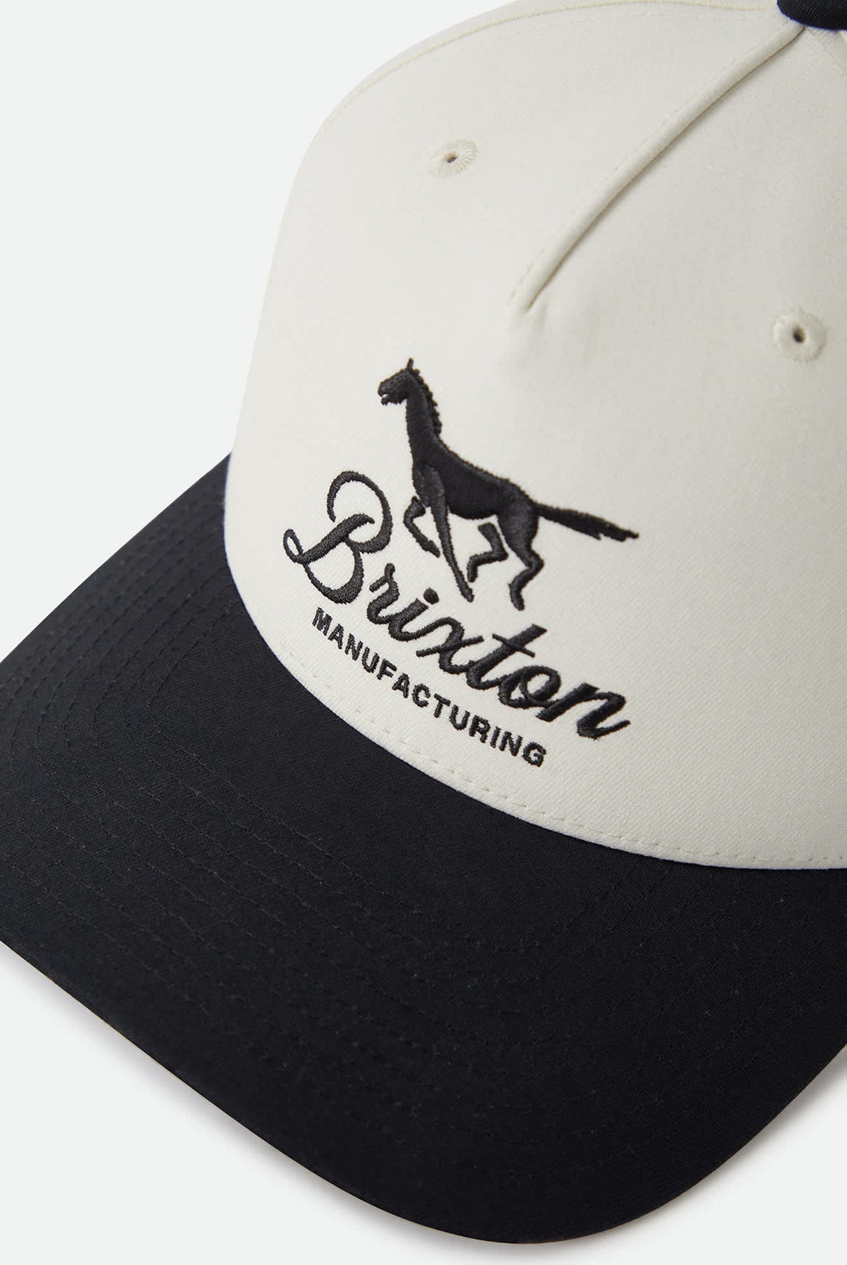 Unisex Leisure Snapback in the color Off White/Black - Additional Laydown image