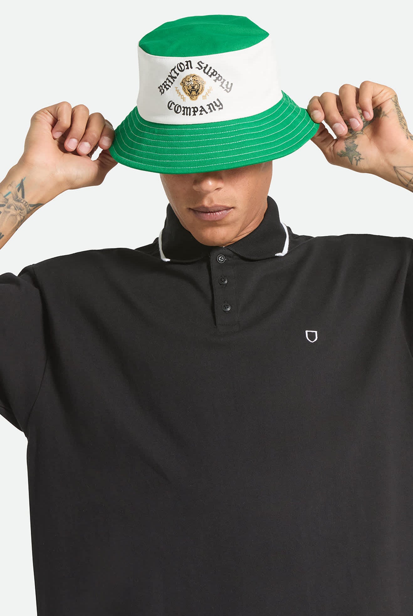 Unisex Eldon Packable Bucket Hat in the color Green/Off White Morado - Men's Front View