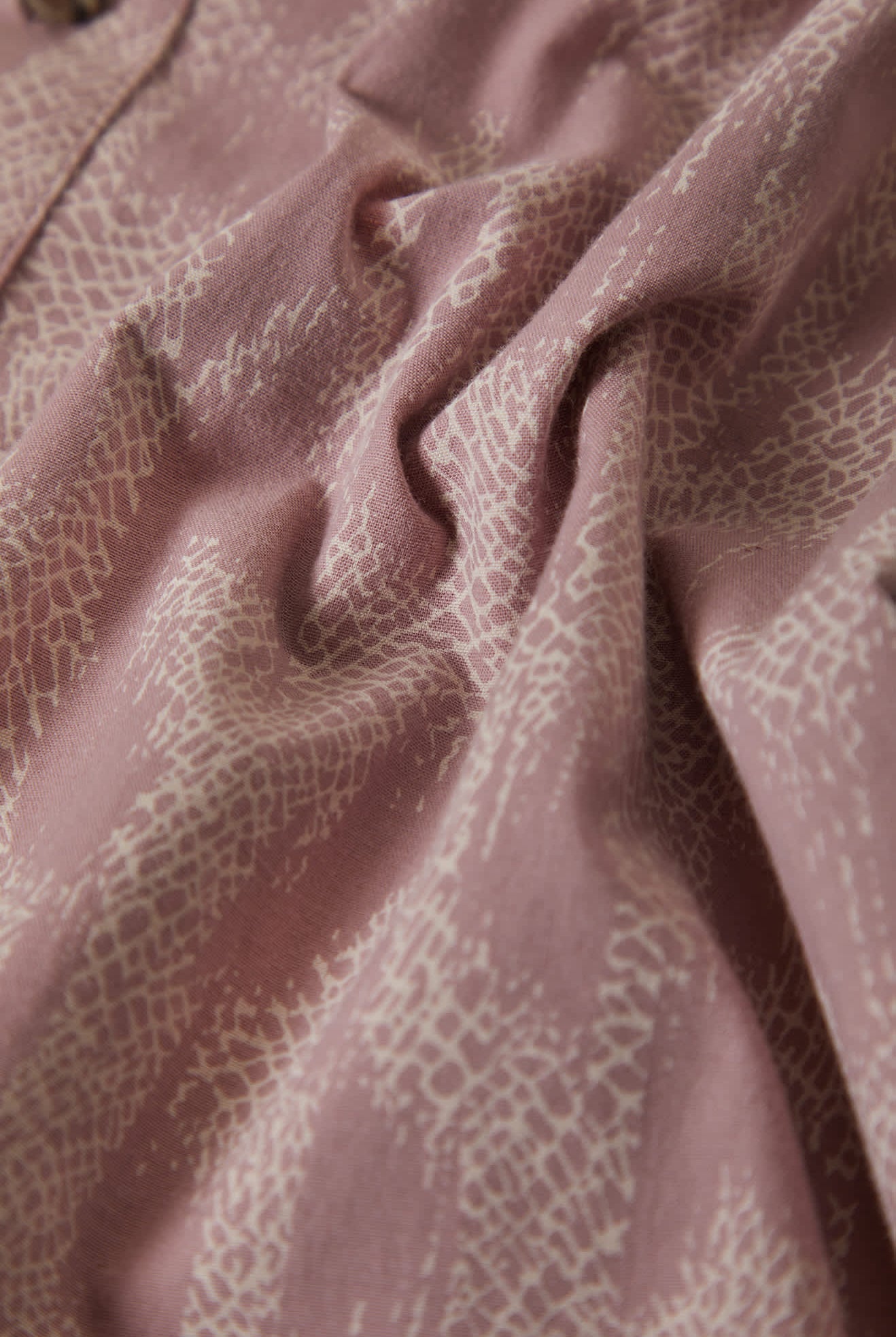 Men's Charter Print Short Sleeve Shirt in the color Dark Pink/Silver Crackle Paint - Additional Laydown image