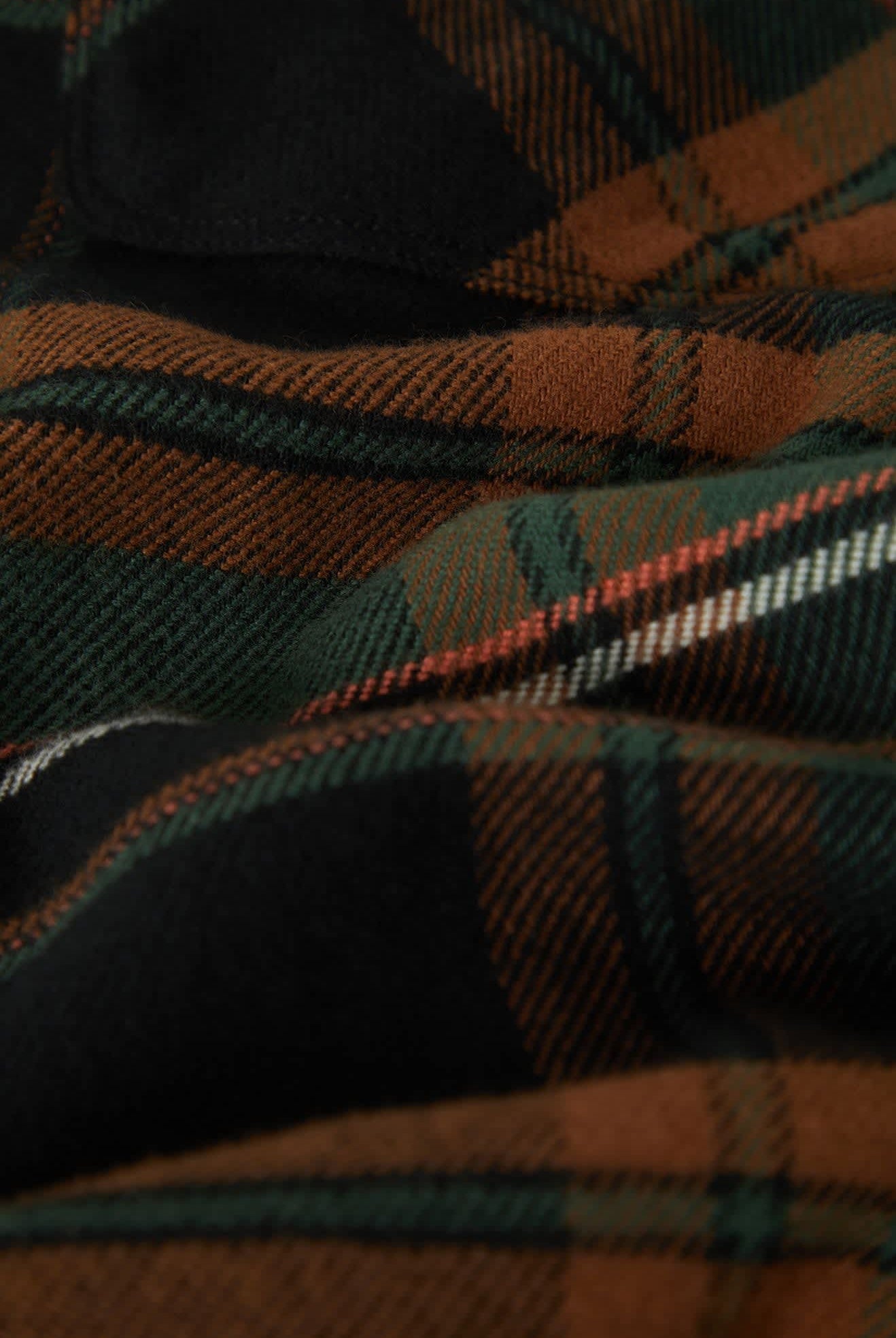 Men's Bowery Flannel in the color Black/Pine Needle - Additional Laydown image