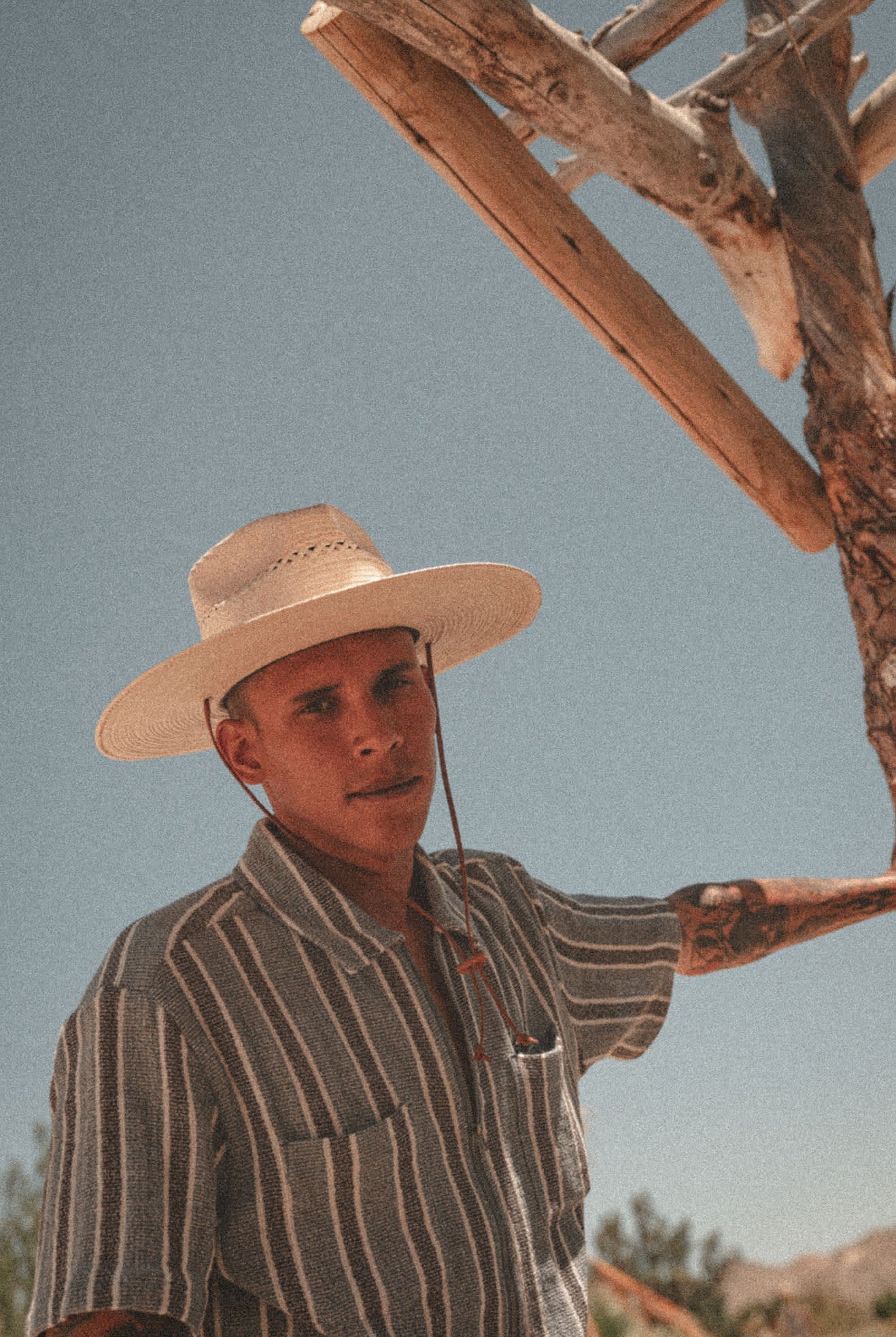 Men's The Dexter Textured Stripe Short Sleeve Shirt in the color Black/Dusty Blue - Men's Lifestyle image