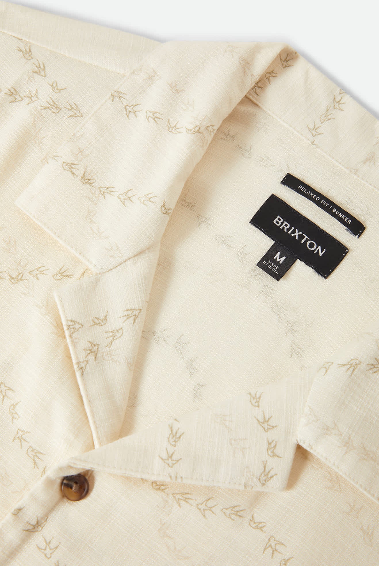 Men's Bunker Slub Short Sleeve Shirt in the color Whitecap/Black Swallows - Additional Laydown image