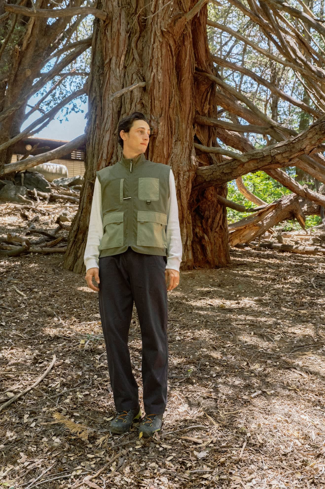 Men's Journey Utility Vest in the color Dark Olive/Olive Surplus - Men's Lifestyle image