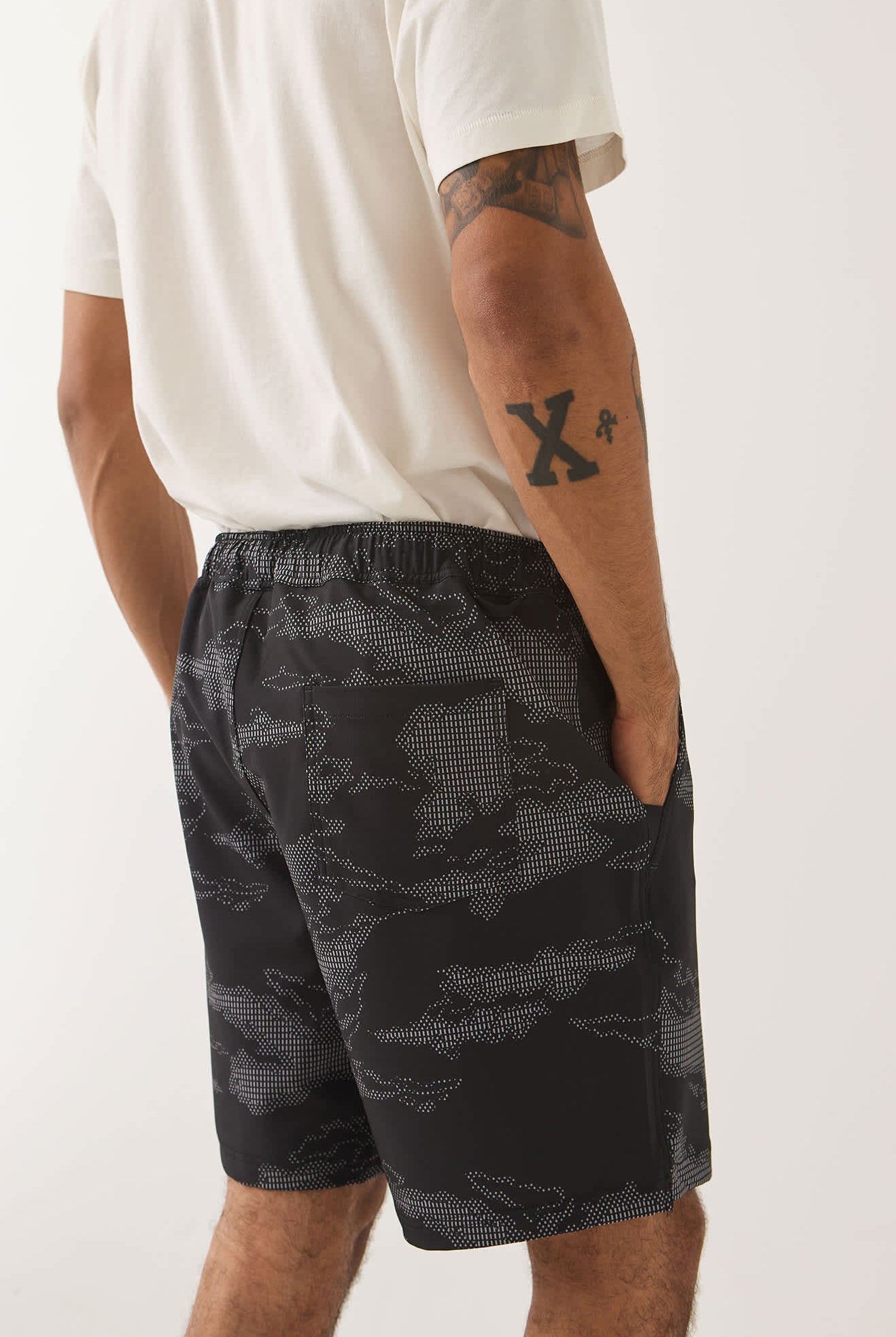 Men's Journey Active Short in the color Black Camo - Additional Fit image