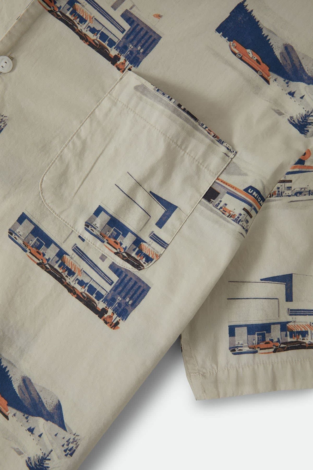 Men's 76 Resort Shirt in the color Off White/Scenic - Additional Laydown image