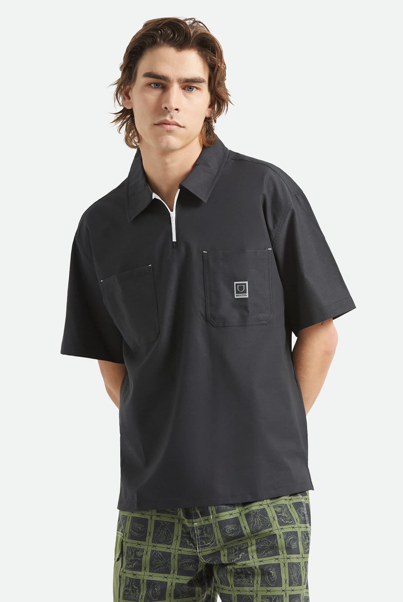 Men's Journey Lightweight 1/2 Zip Cropped Short Sleeve Shirt in the color Black - Men's Front View