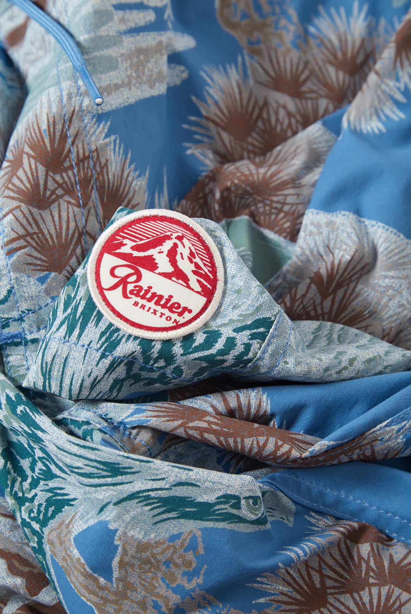 Men's Everyday Stretch Hybrid Short 7" in the color Blue Sky Rainier - Additional Laydown image