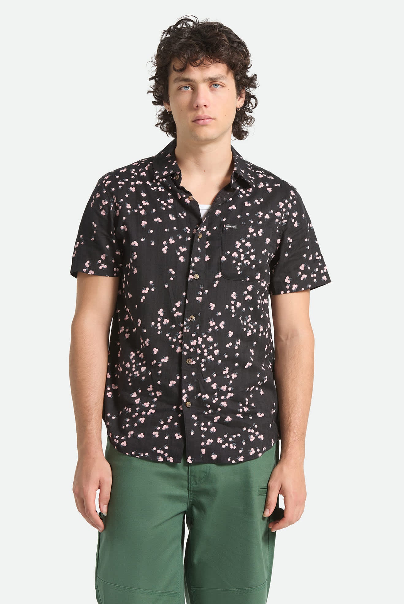 Men's Charter Slub Short Sleeve Shirt in the color Black/Pink - Men's Front View