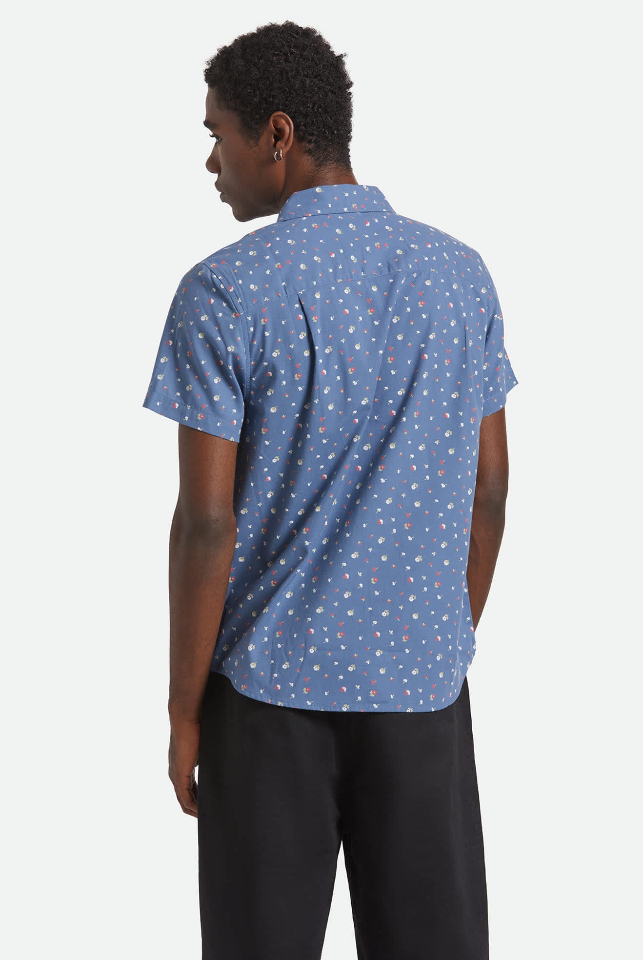 Men's Charter Print S/S Shirt in the color Bering Sea/Micro Floral - Men's Back View