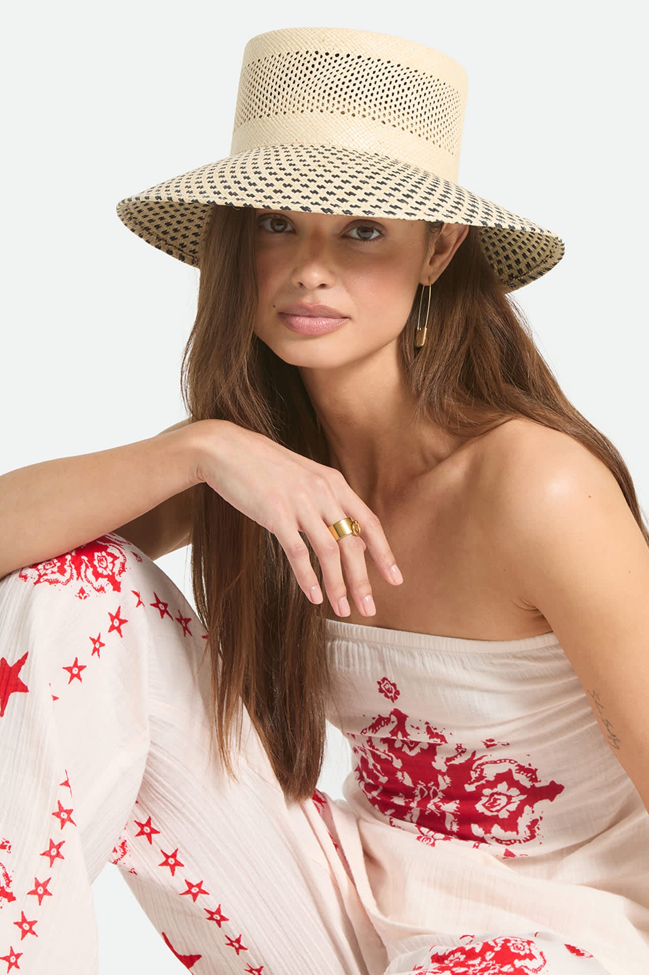 Women's Lilith Panama Bucket Hat in the color Natural/Black - Women's Side View