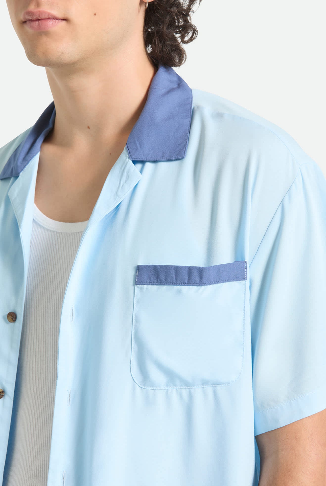 Men's Lafayette Short Sleeve Shirt in the color Blue Aura - Additional Fit image