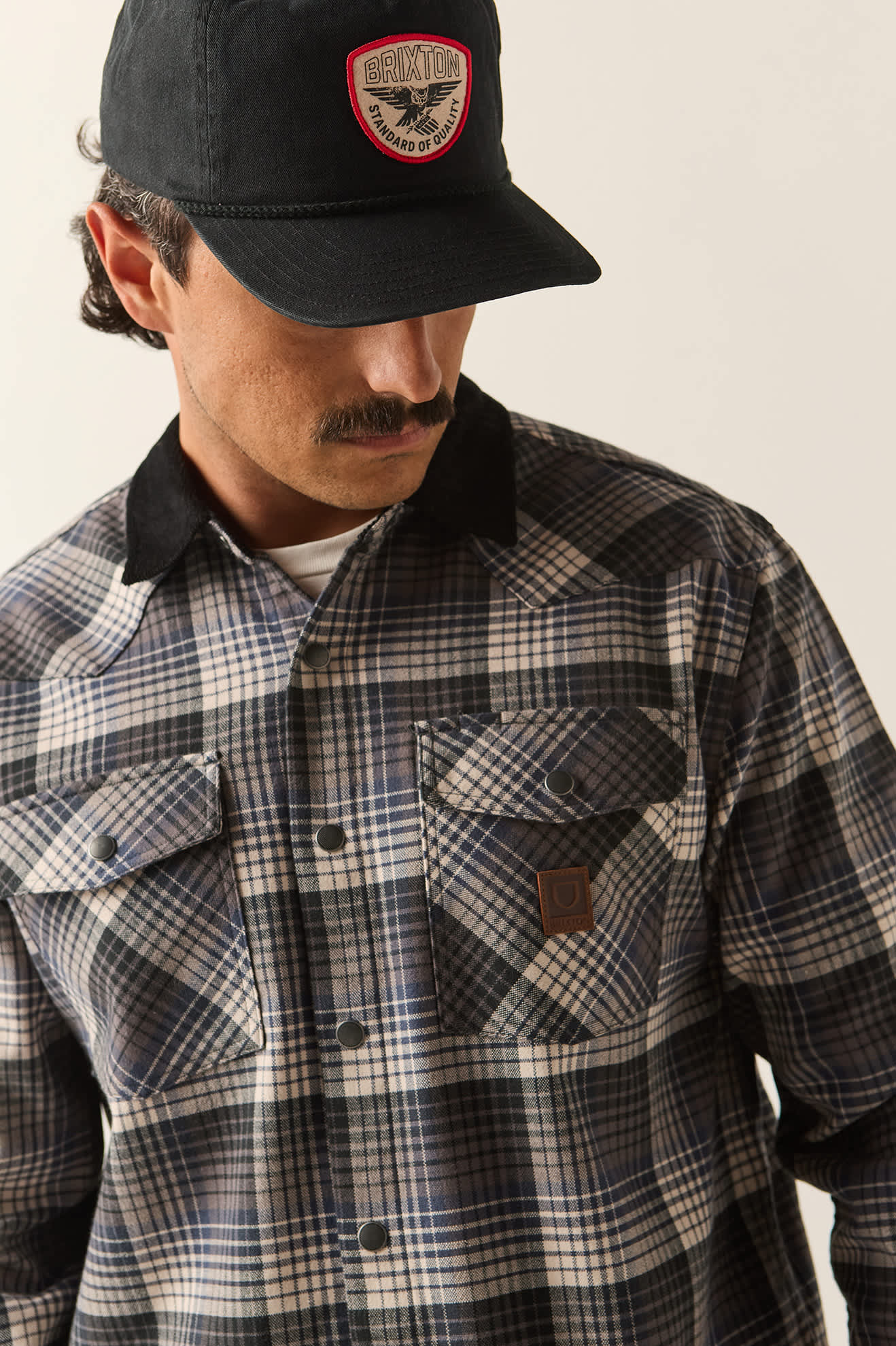 Men's Bowery Builders Ranch Performance Flannel in the color Black/Navy - Additional Fit image