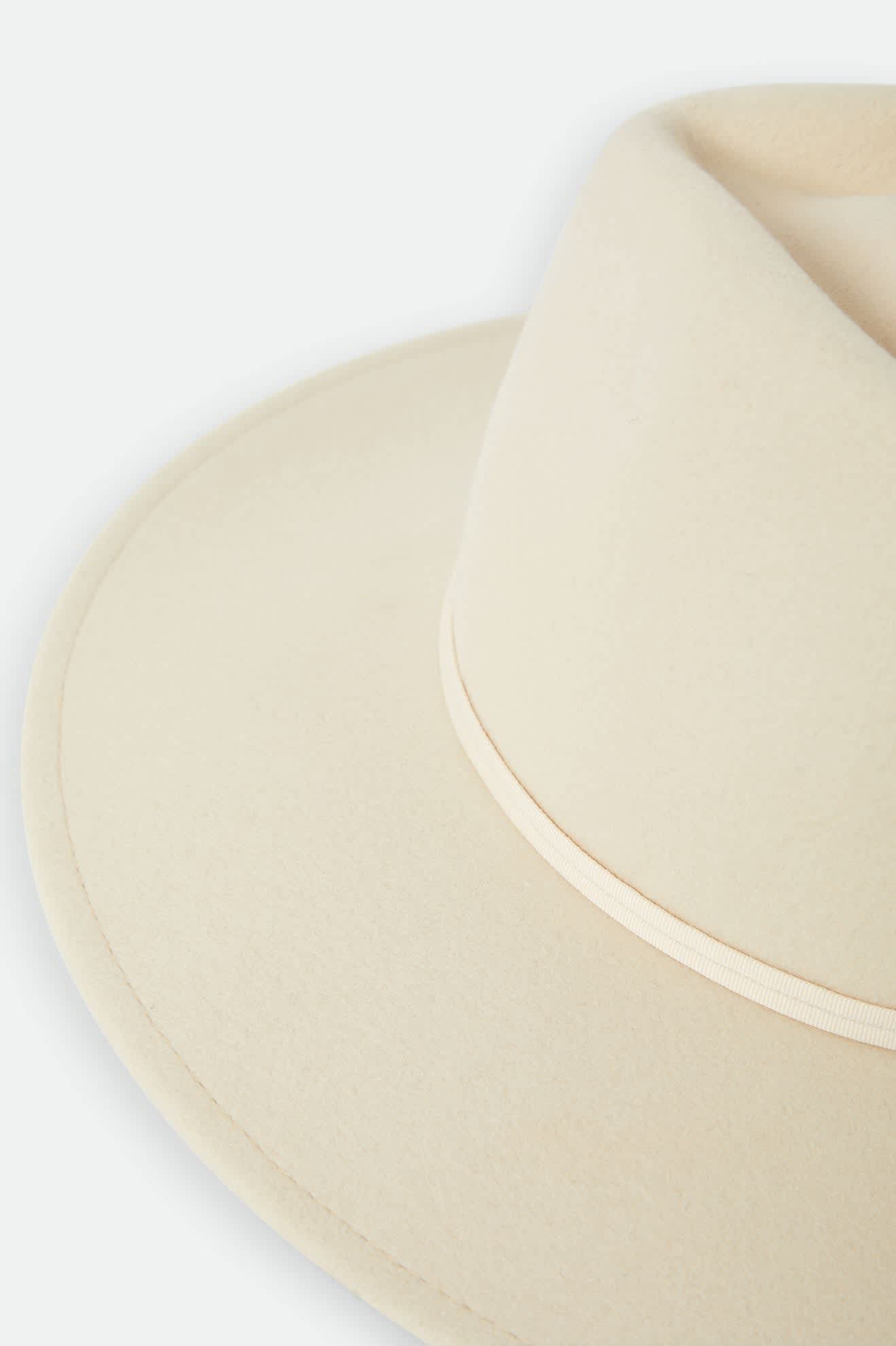Women's Juniper Packable Hat in the color Wax Paper - Additional Laydown image