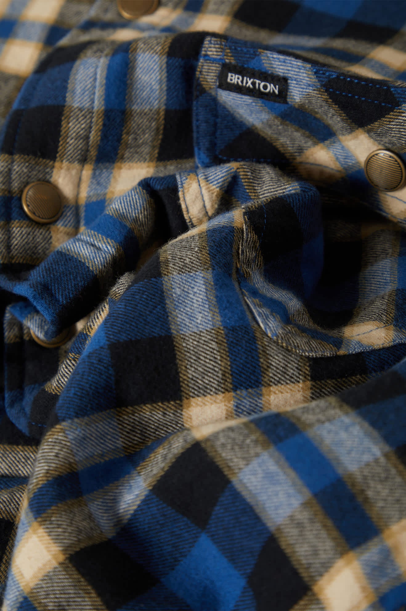 Men's Bowery Quilited Hooded Flannel in the color Navy/Cream - Additional Laydown image
