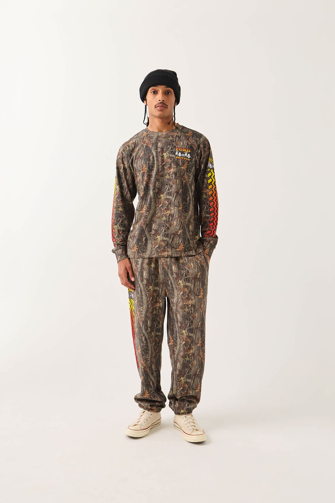Men's Ford 4x4 Chrome Sweatpant in the color Boxwood Green - Men's Front View