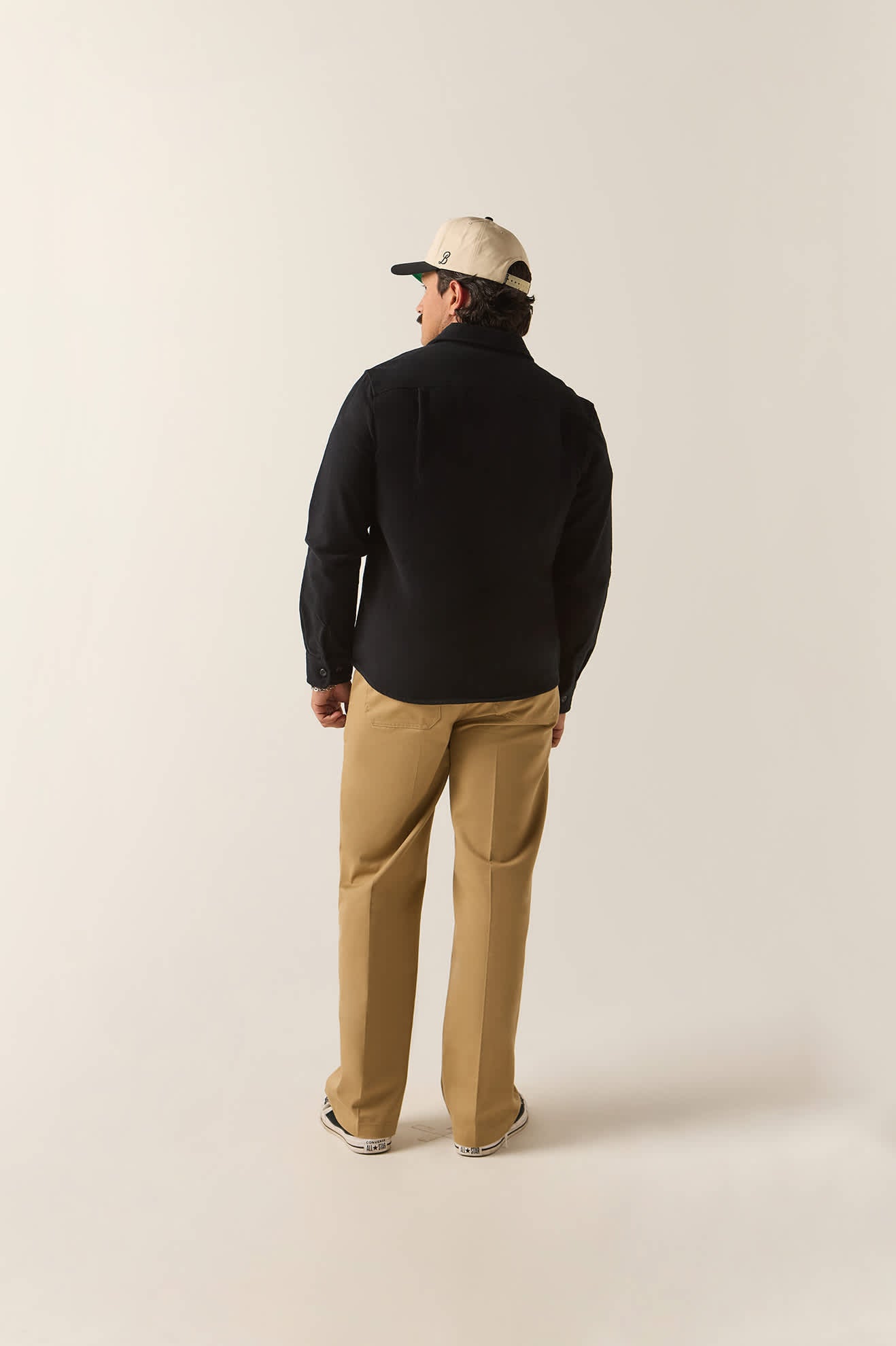 Men's Bowery Heavyweight Flannel in the color Black - Additional Fit image