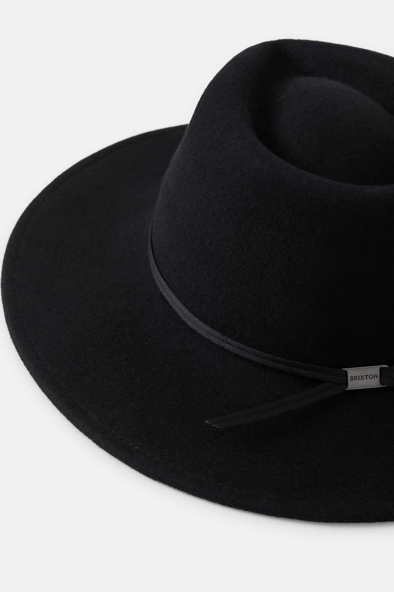 Women's Juniper Packable Hat in the color Wax Paper - Additional Laydown image
