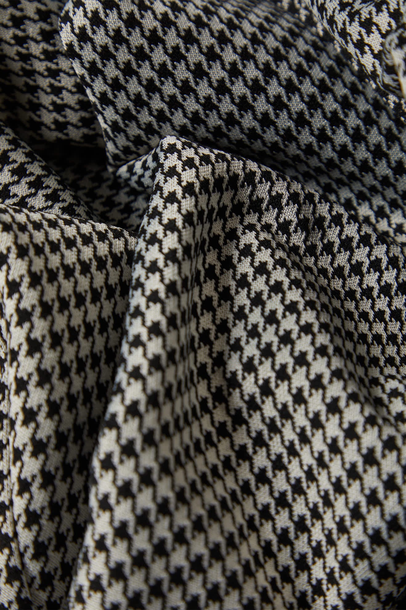 Women's Houndstooth Leisure Trouser in the color Winter White/Black - Additional Laydown image