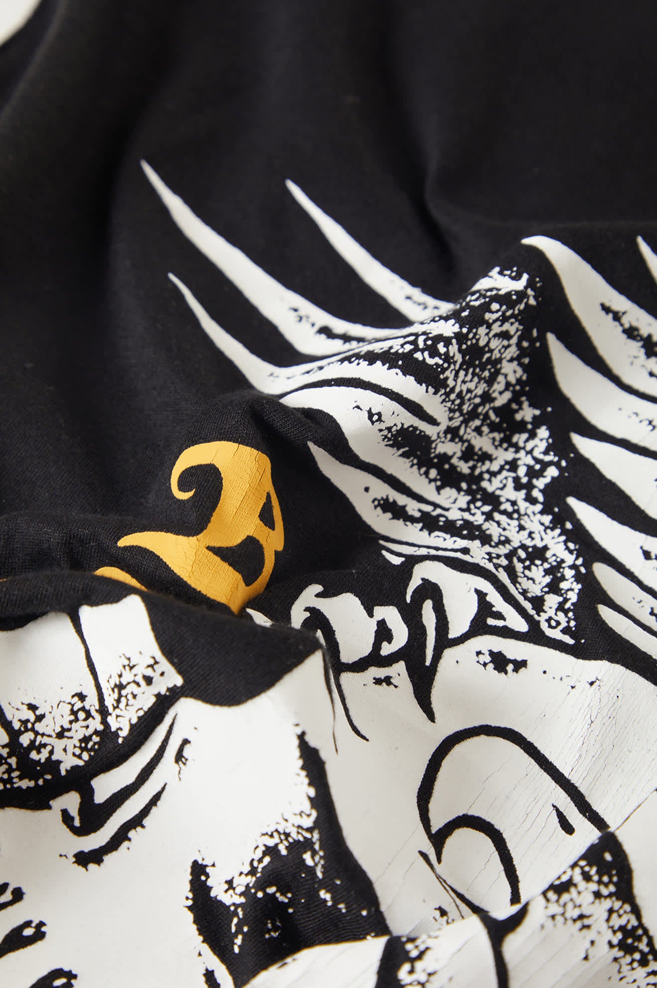 Men's Wolcott Worn In Boxy Muscle Tank in the color Black - Additional Laydown image