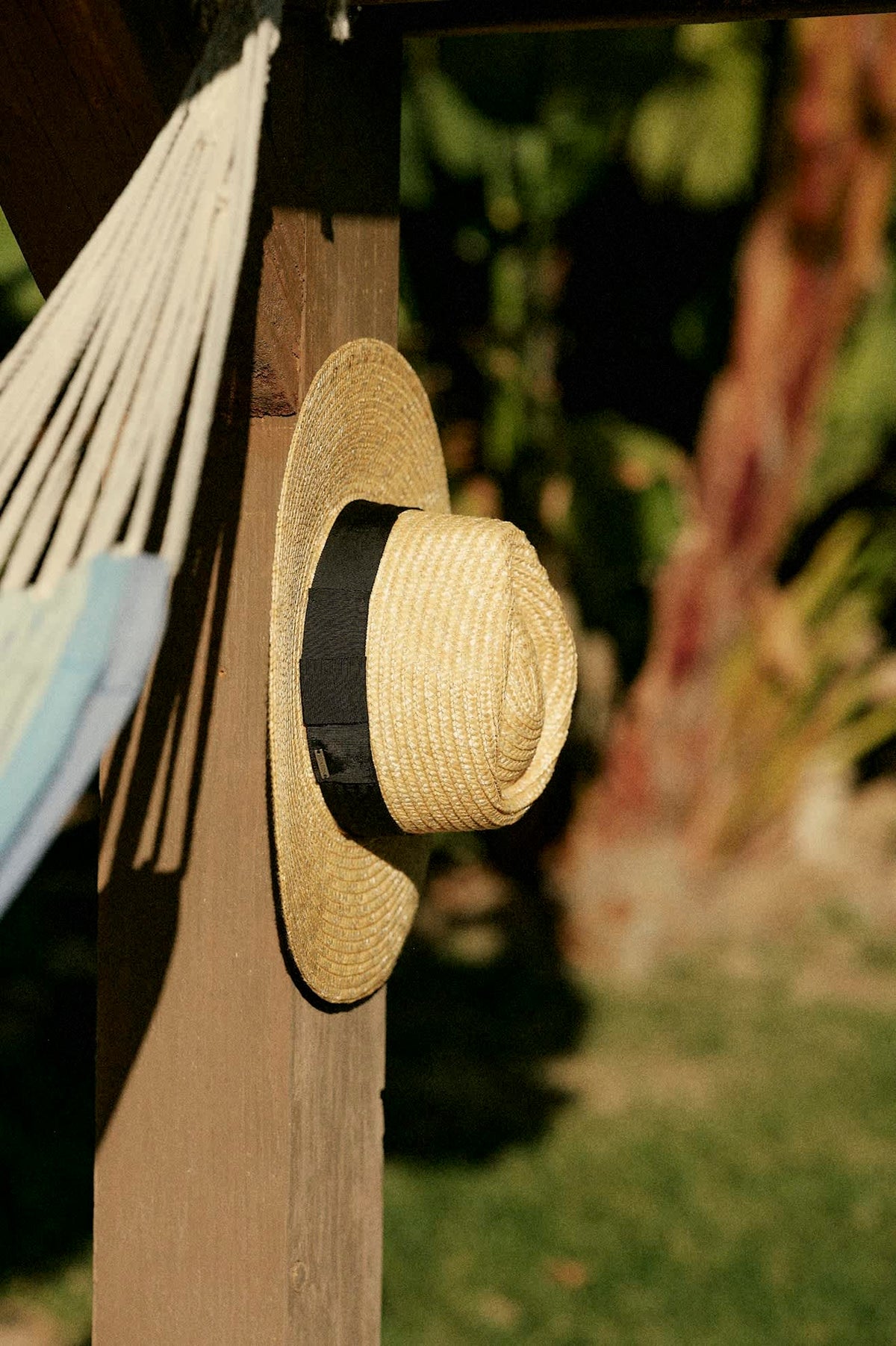 Women’s Brixton Joanna Staw Hat Wide Brim Fedora Sunhat Brown Tan NWT‎ Brixton Joanna Straw Hat Size XS Black Band Honey Color main image 4