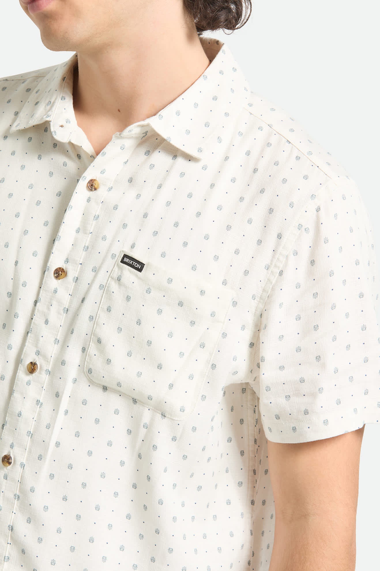 Men's Charter Slub Short Sleeve Shirt in the color Off White Micro Geo - Additional Fit image