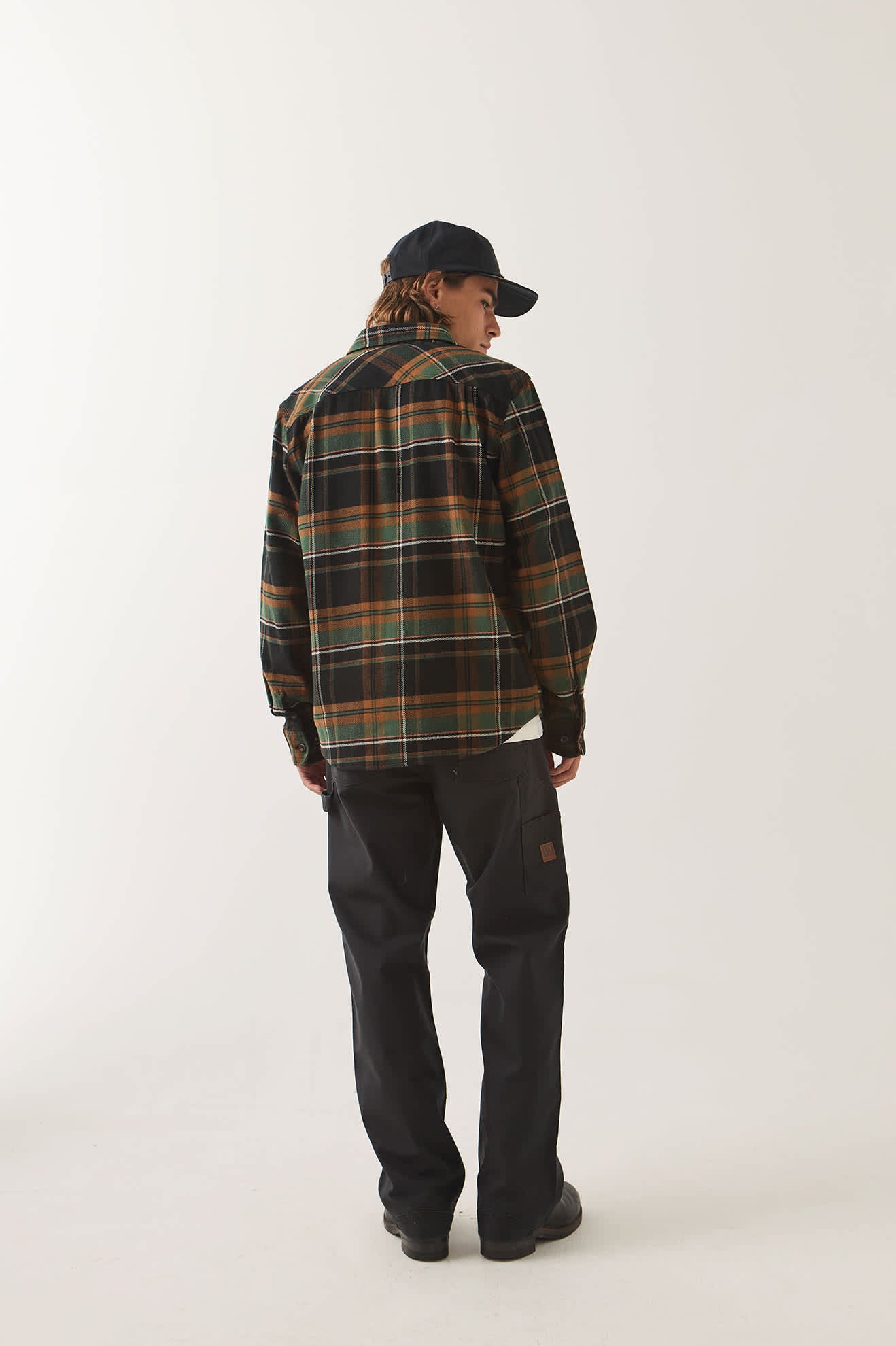 Men's Bowery Flannel in the color Black/Pine Needle - Men's Back View
