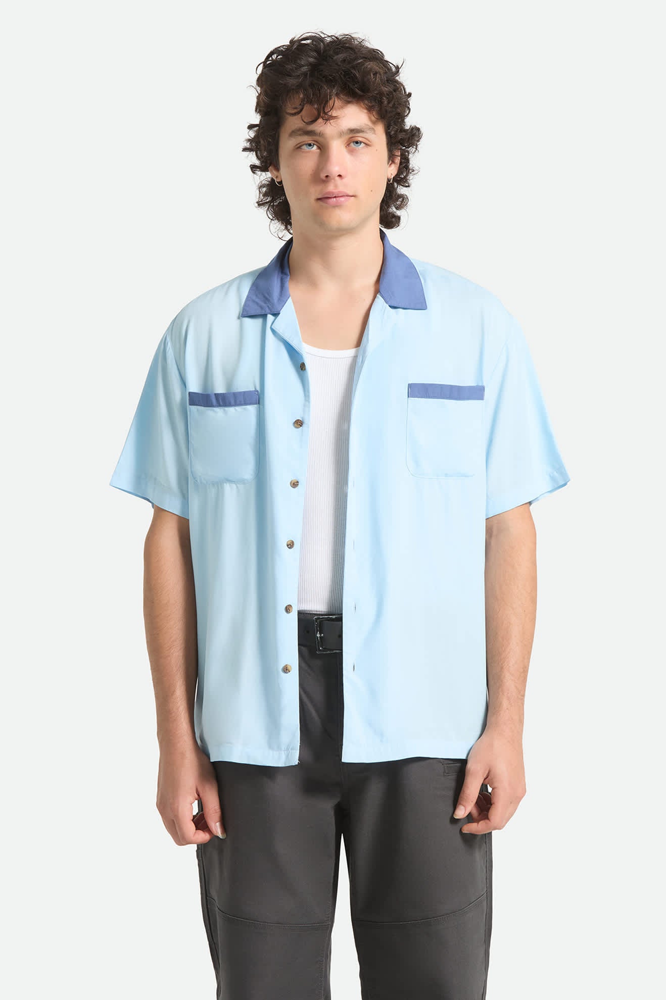 Men's Lafayette Short Sleeve Shirt in the color Blue Aura - Men's Front View