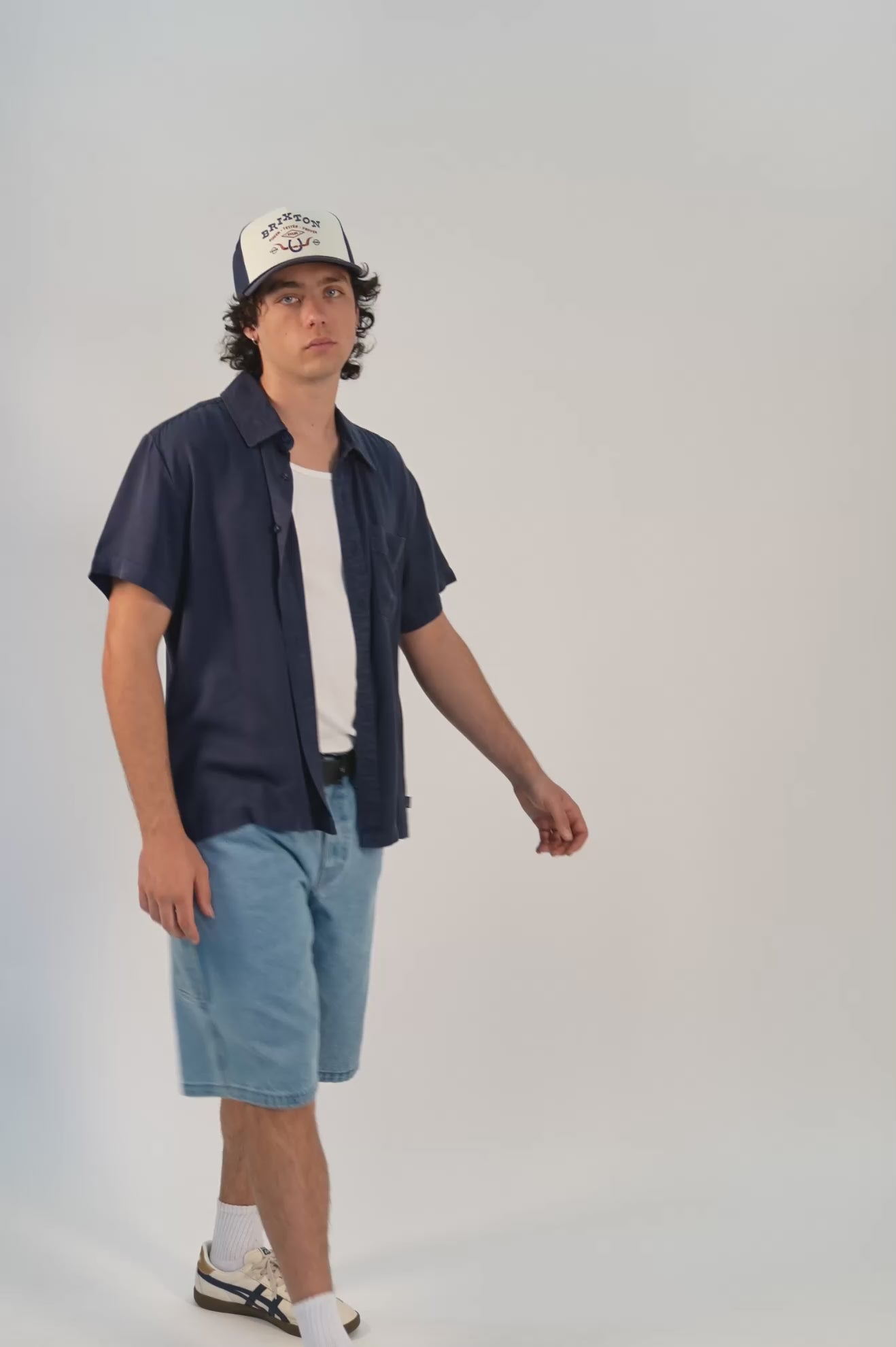 Men's Builders Carpenter Baggy Short in Washed Blue Denim – Brixton