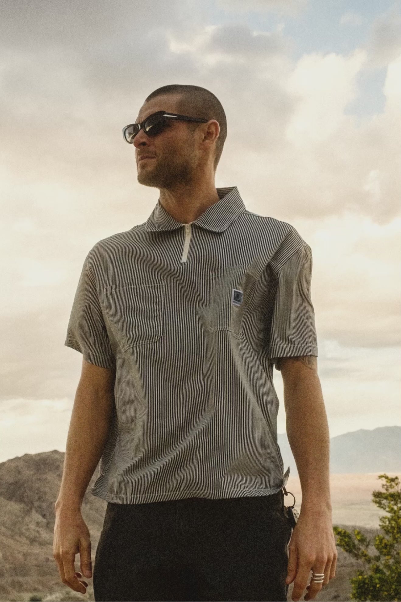Men's Journey Lightweight 1/2 Zip Cropped Short Sleeve Shirt in