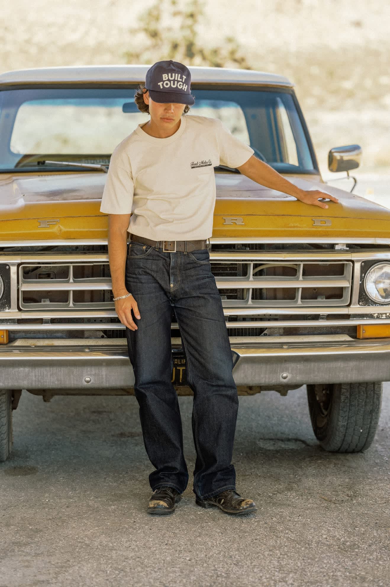 Men's Ford 71 Pickup T-Shirt in the color Wimbledon White - Men's Lifestyle image