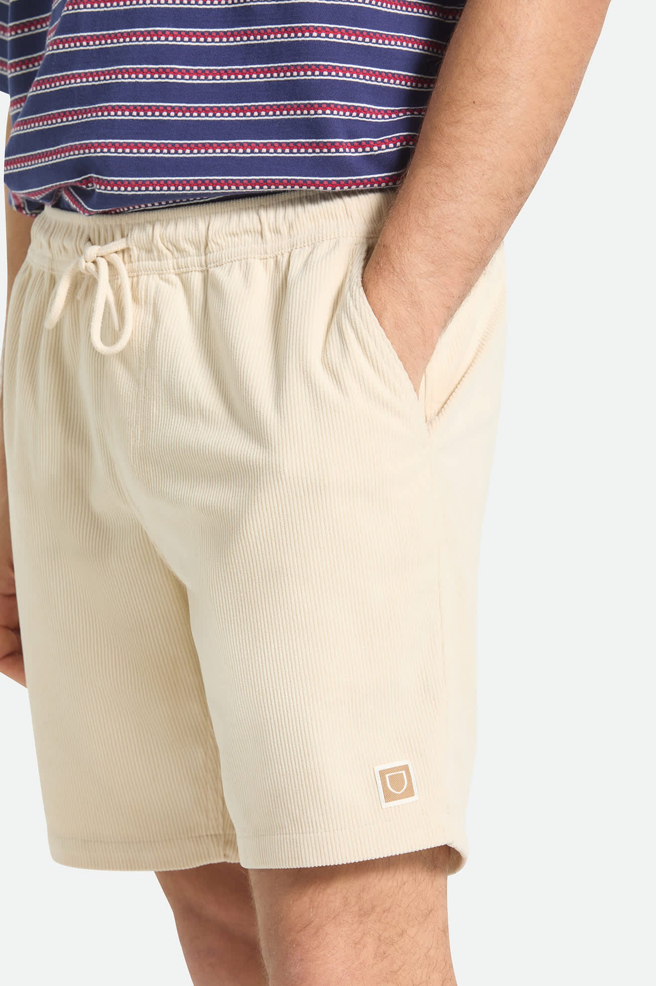 Men's Everyday Corduroy Short in the color Whitecap - Additional Fit image