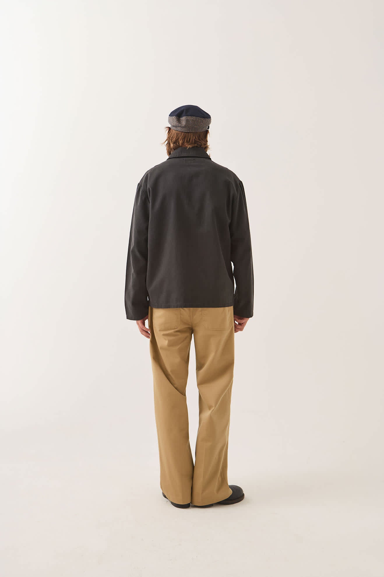 Men's Painters Jacket in the color Washed Black - Men's Back View