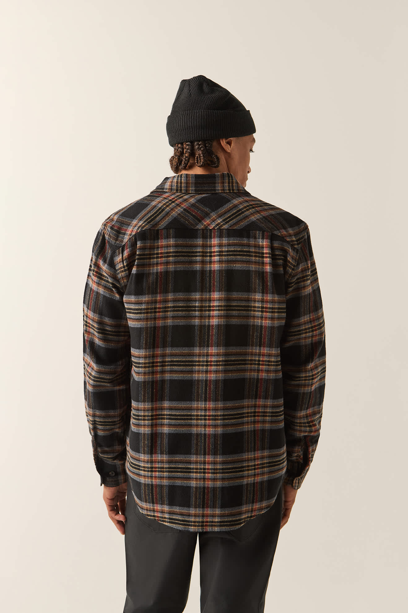Men's Bowery Flannel in the color Black/Red Earth - Men's Back View