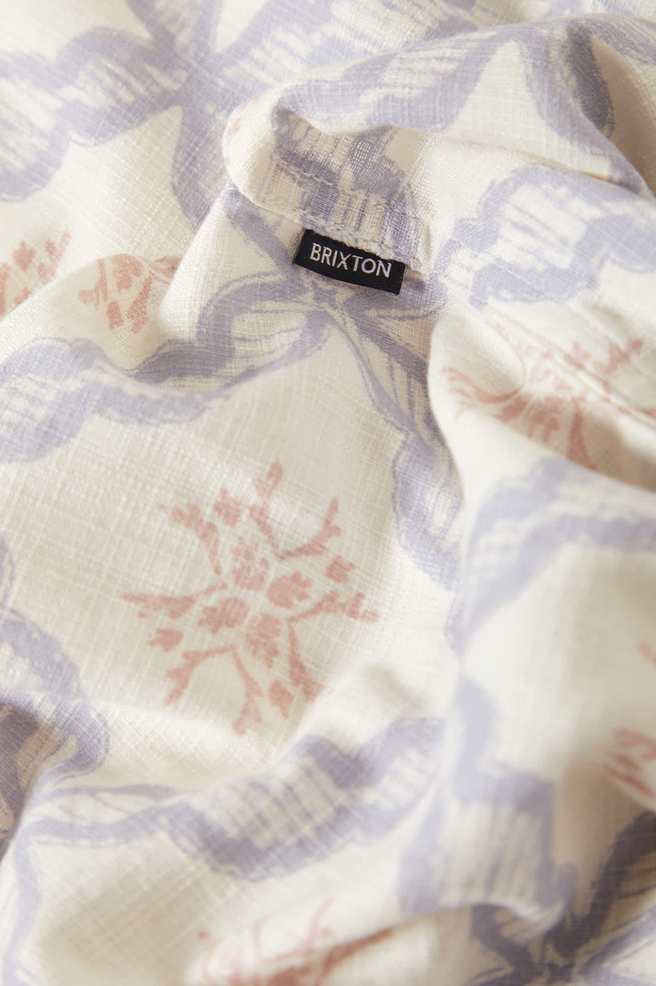 Men's Bunker Slub Short Sleeve Shirt in the color Off White/Blue Tile - Additional Laydown image